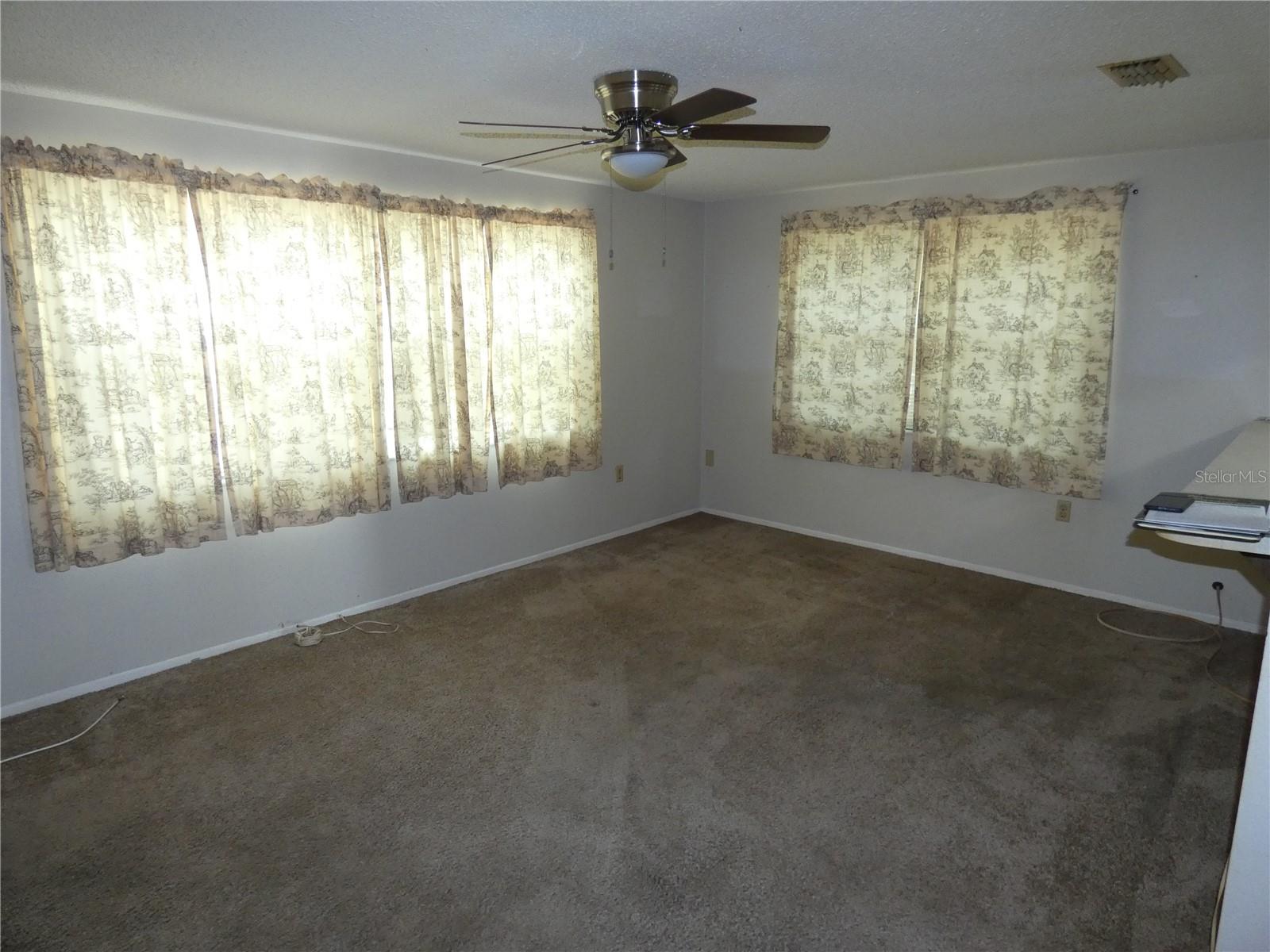 Image 10 of 18 For 7421 Fairfax Drive