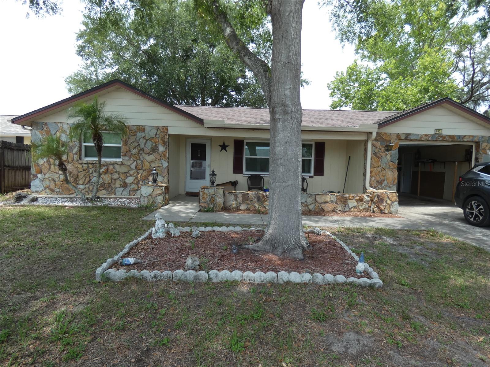 Image 2 of 18 For 7421 Fairfax Drive
