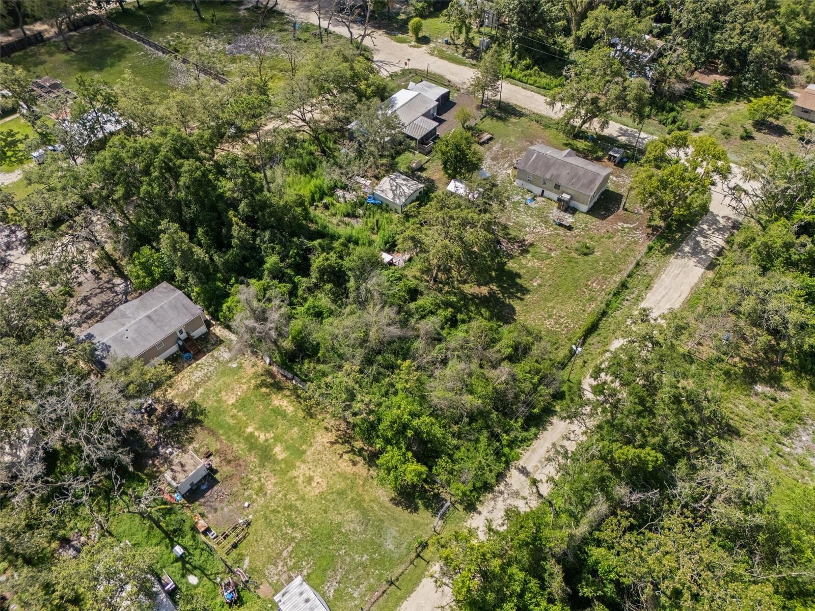 Listing photo id 11 for 3241 Taffeta Street