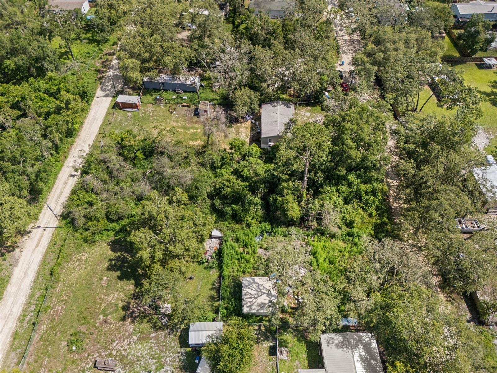 Listing photo id 13 for 3241 Taffeta Street