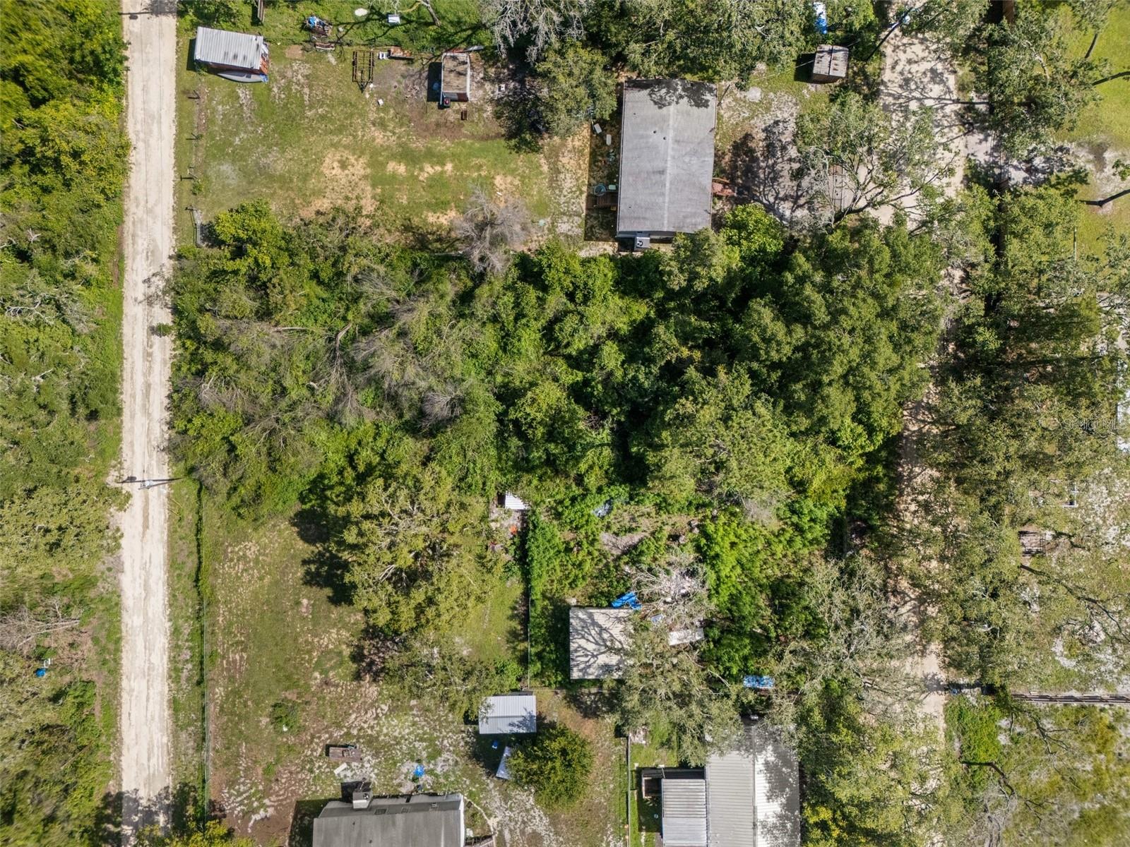 Listing photo id 4 for 3241 Taffeta Street