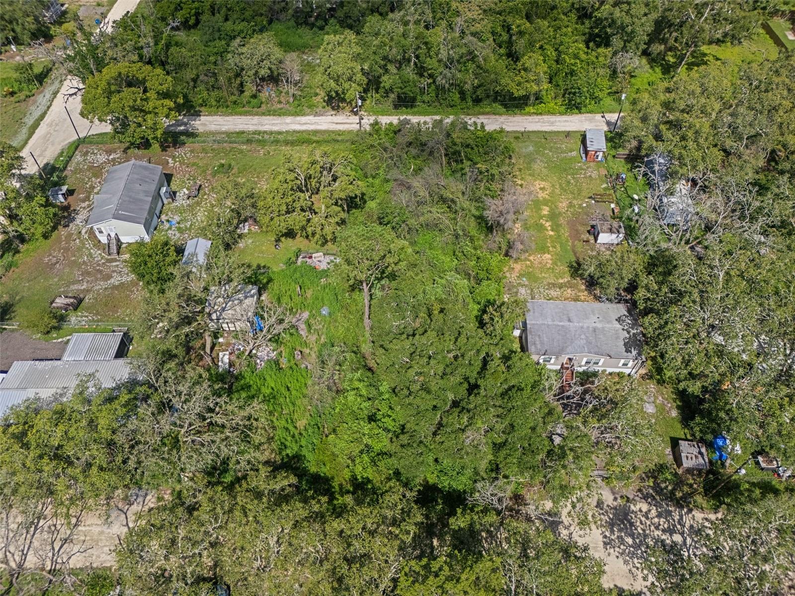 Listing photo id 5 for 3241 Taffeta Street