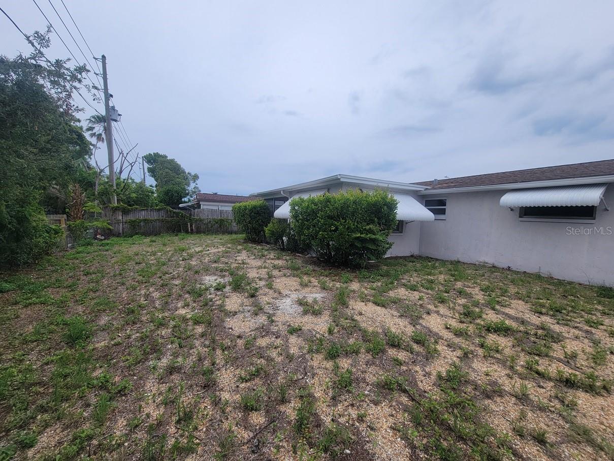 Image 20 of 21 For 7526 Topay Lane