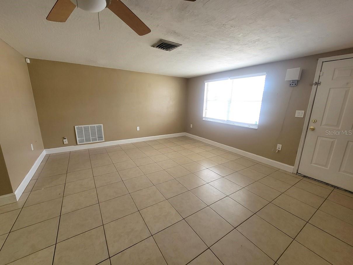 Image 3 of 21 For 7526 Topay Lane