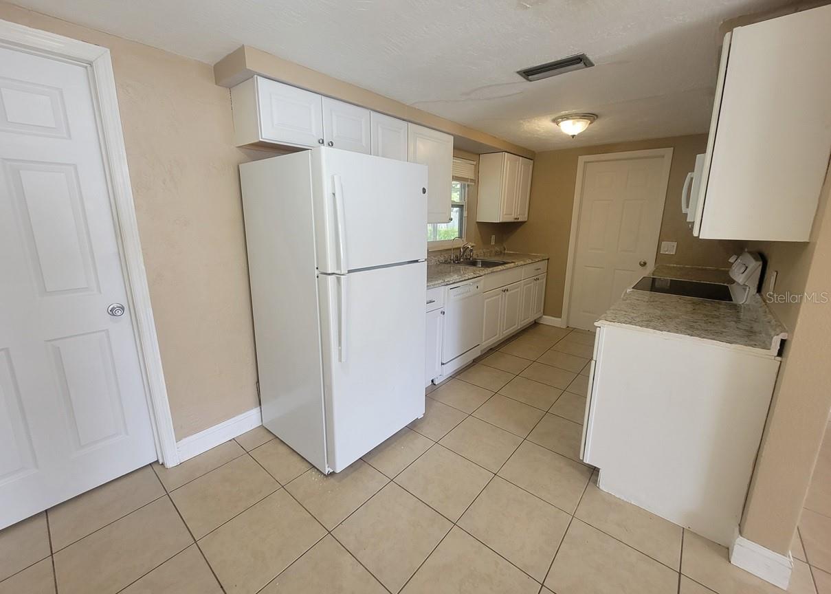 Image 6 of 21 For 7526 Topay Lane