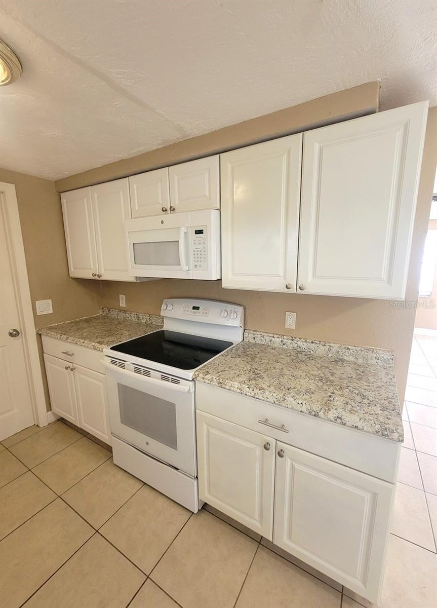 Image 8 of 21 For 7526 Topay Lane