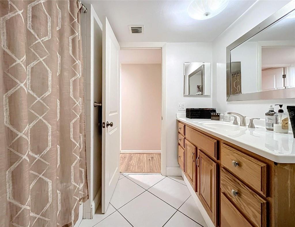 Image 5 of 23 For 700 Starkey Road 622