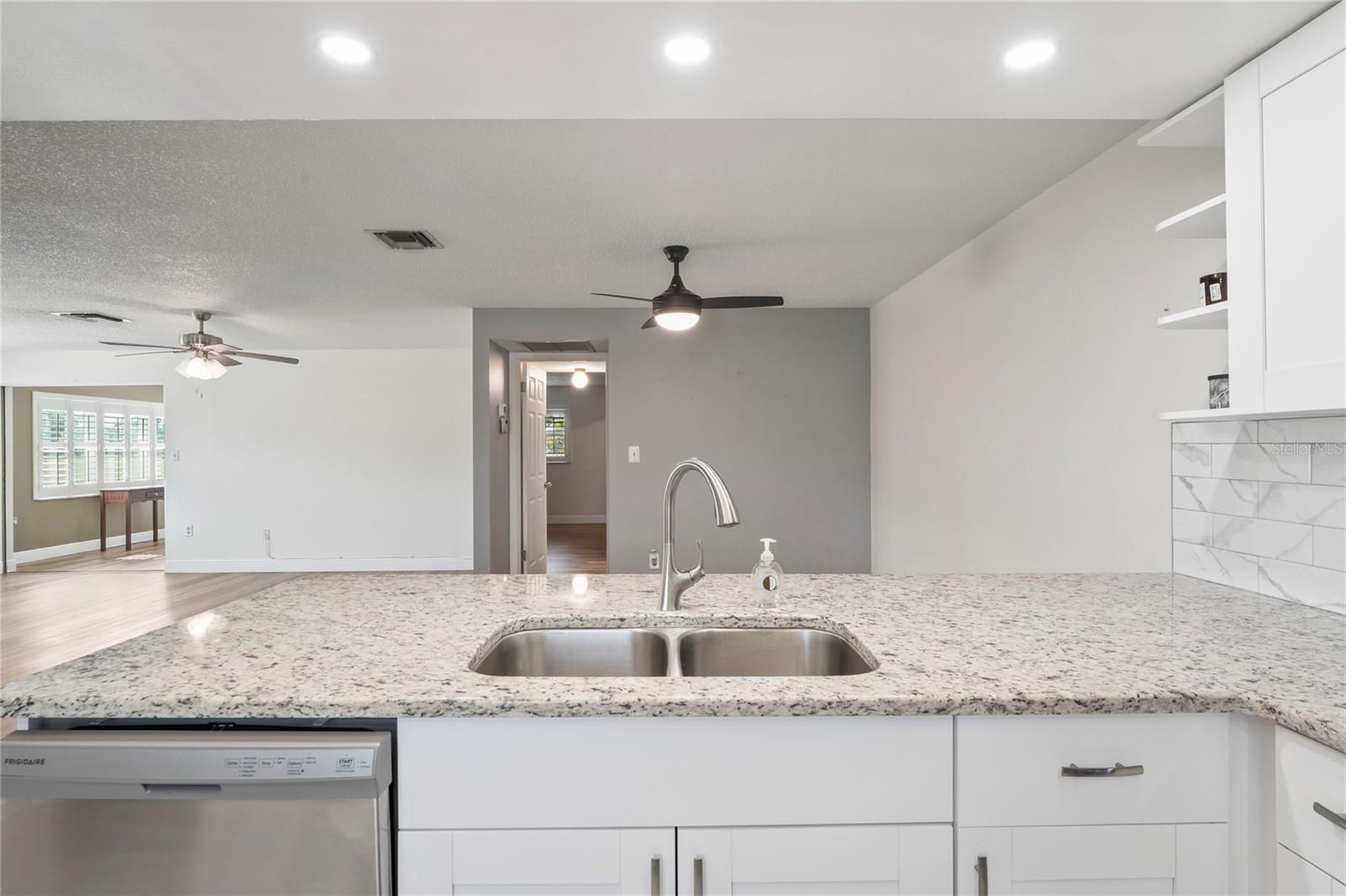 Image 10 of 88 For 9622 Brassie Court 9