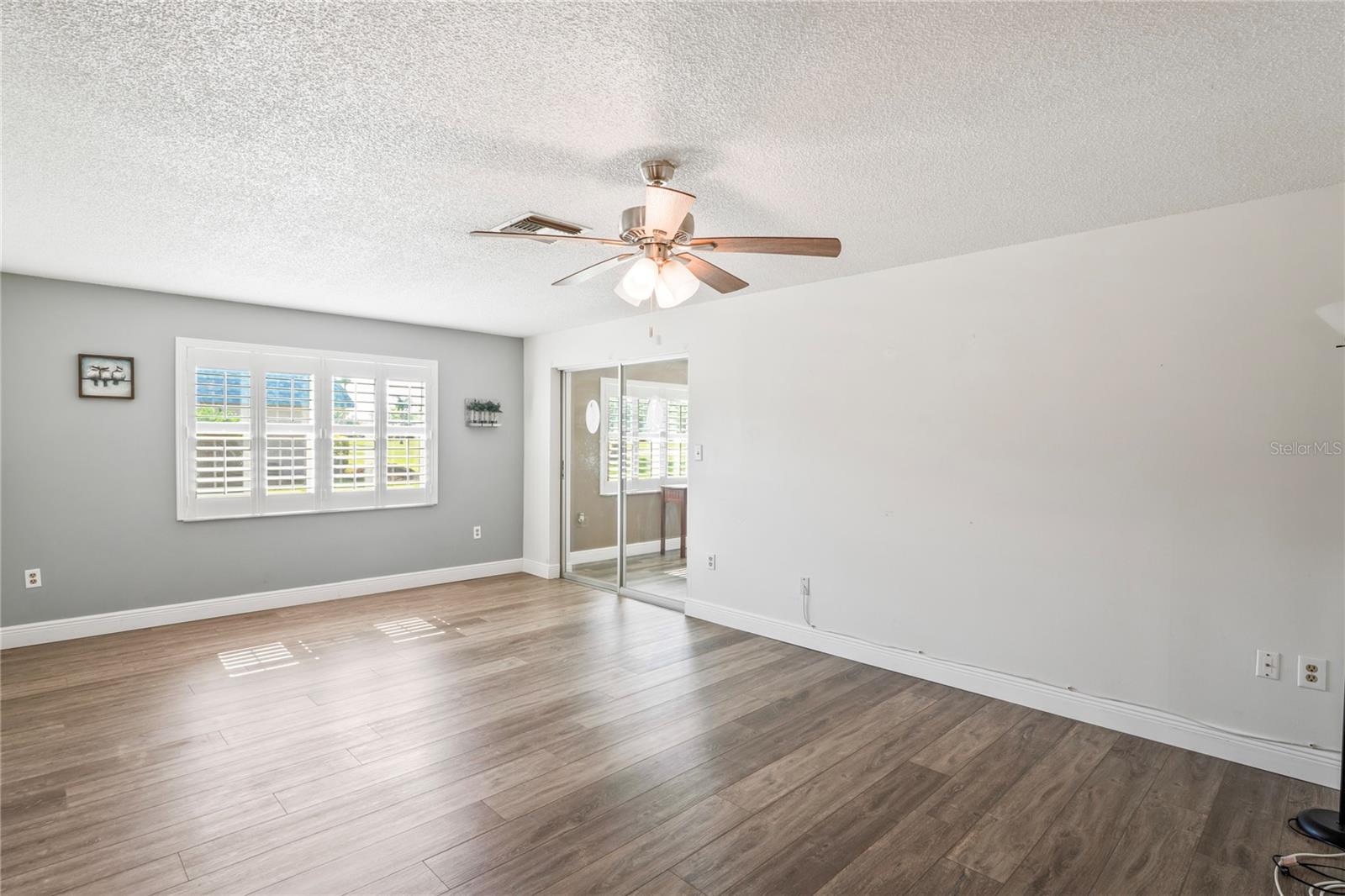 Image 13 of 88 For 9622 Brassie Court 9