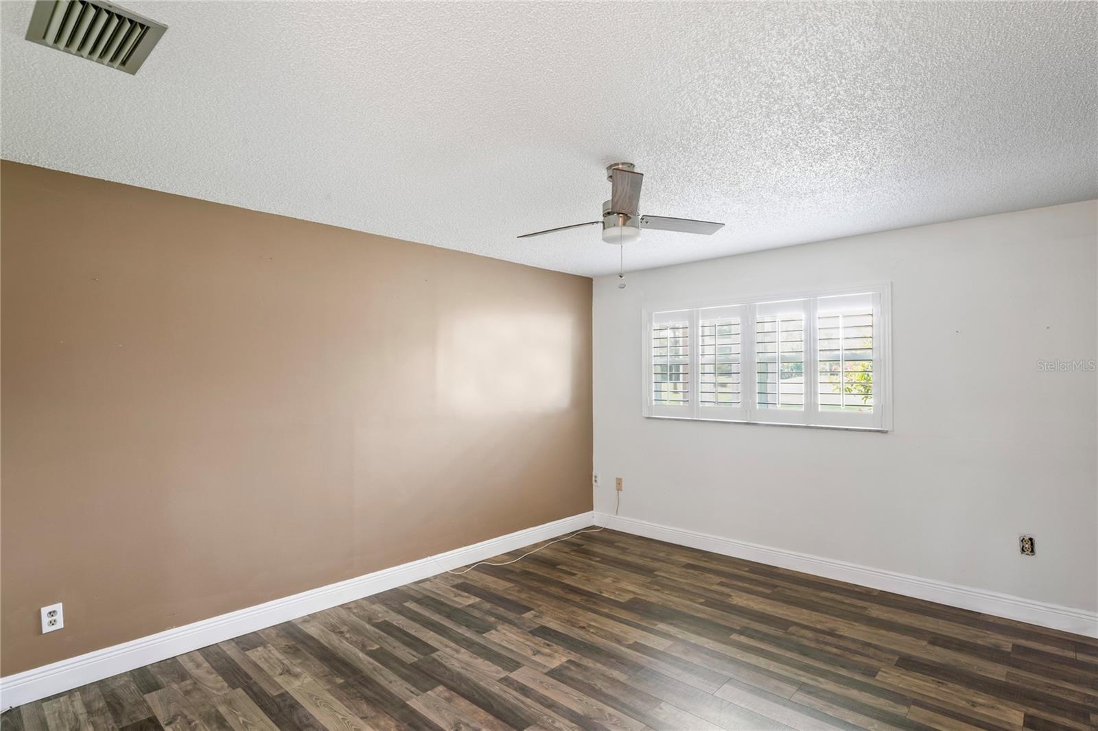 Image 30 of 88 For 9622 Brassie Court 9
