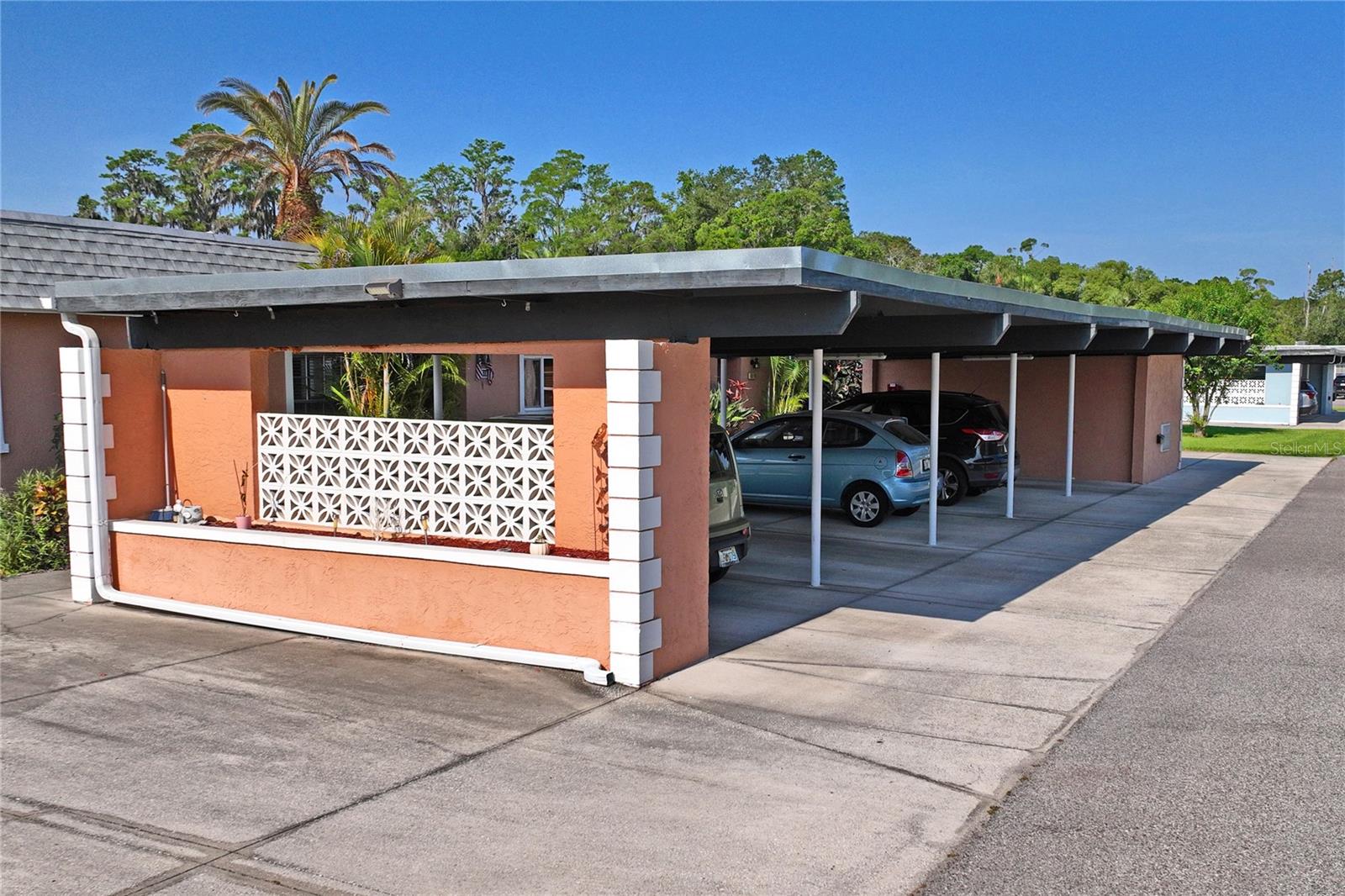 Image 42 of 88 For 9622 Brassie Court 9