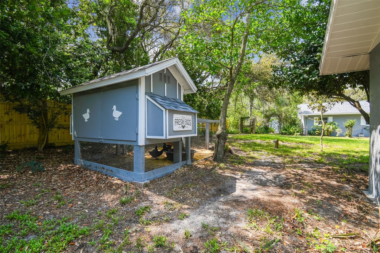 Image 4 of 46 For 10301 Nina Court