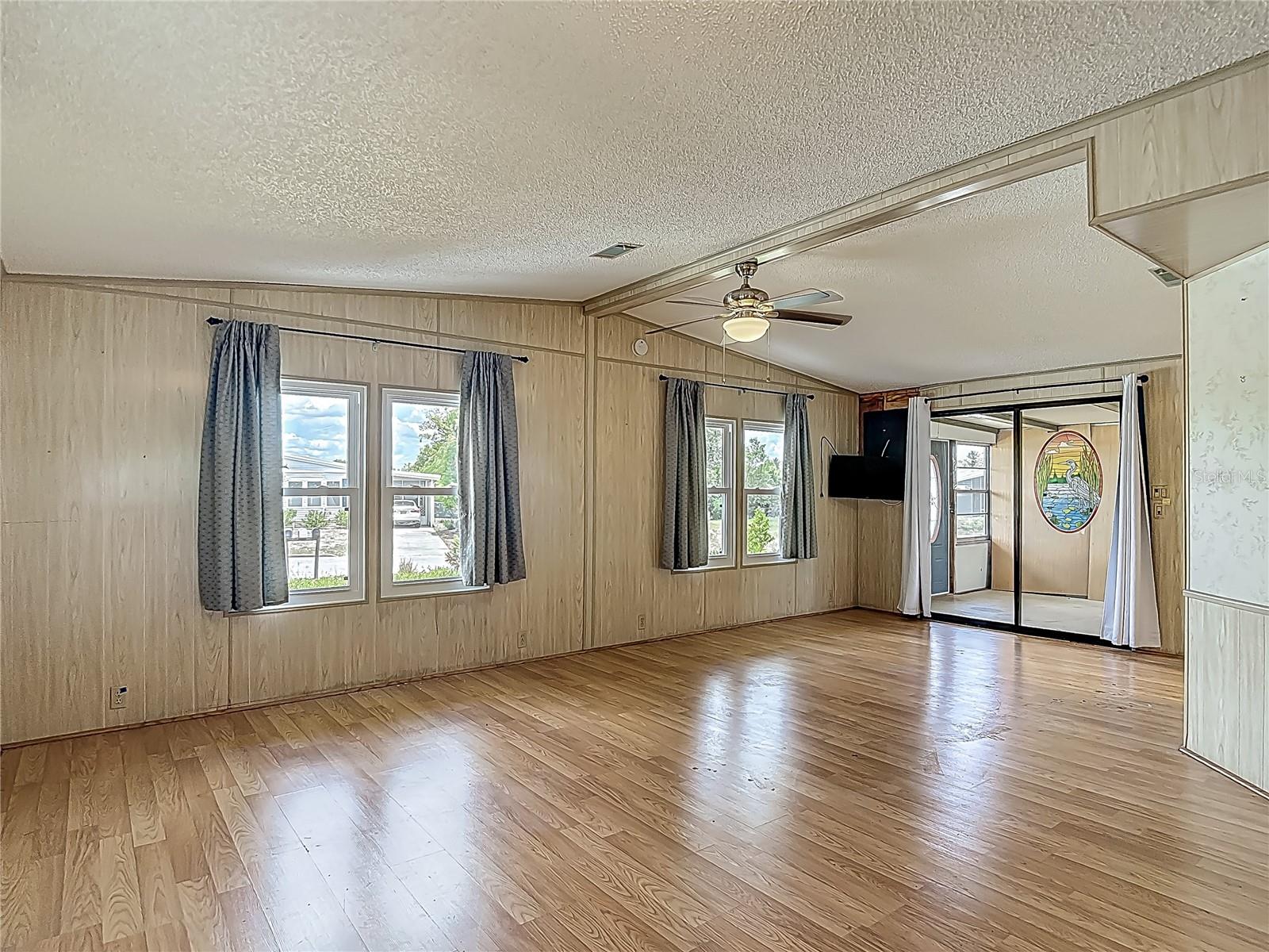 Image 14 of 47 For 9259 Salvini Drive
