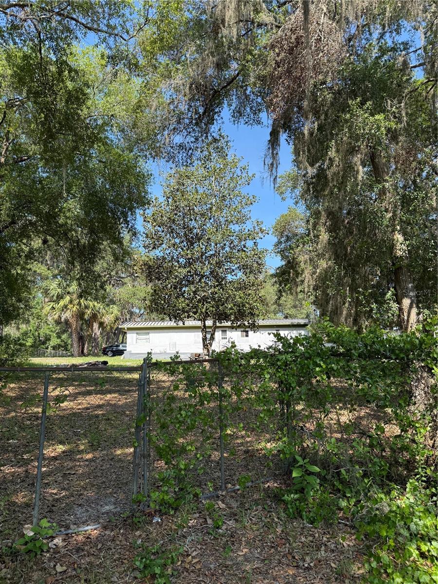 Image 2 of 3 For 5691 Withlapopka Drive