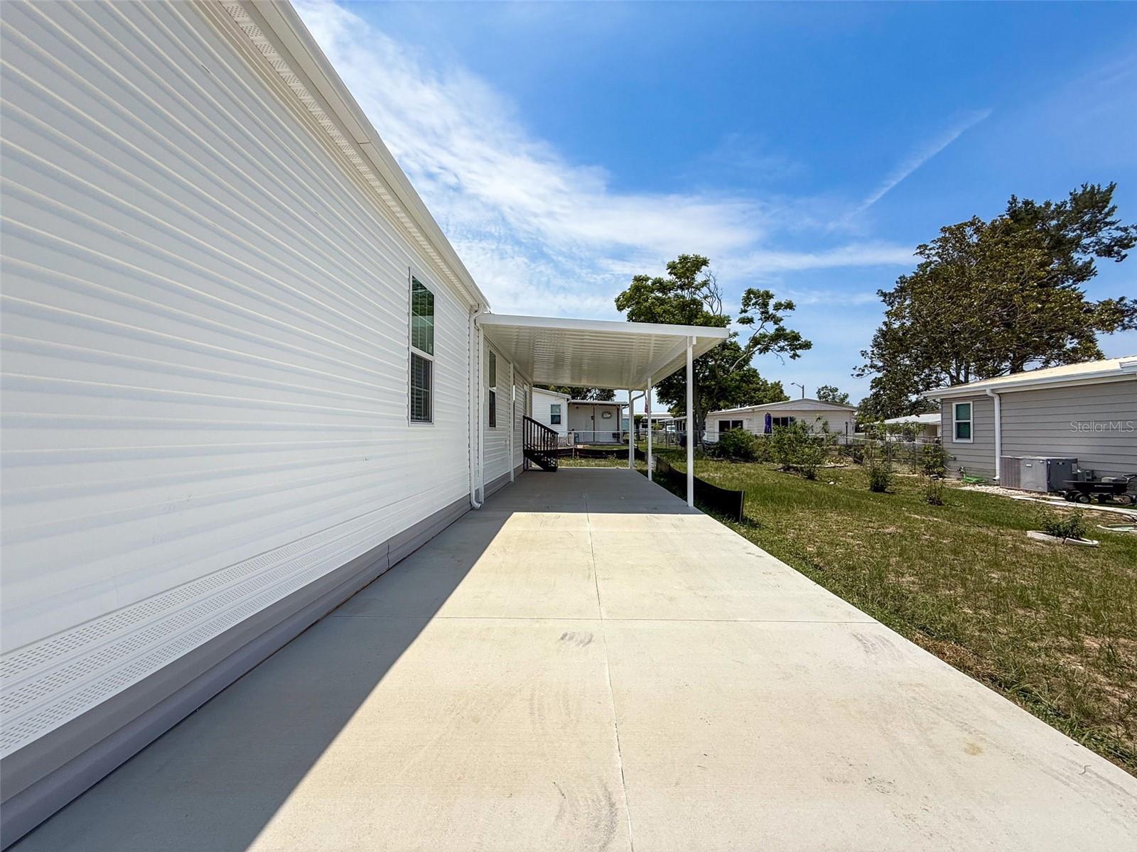 Image 35 of 56 For 16037 Brookridge Boulevard