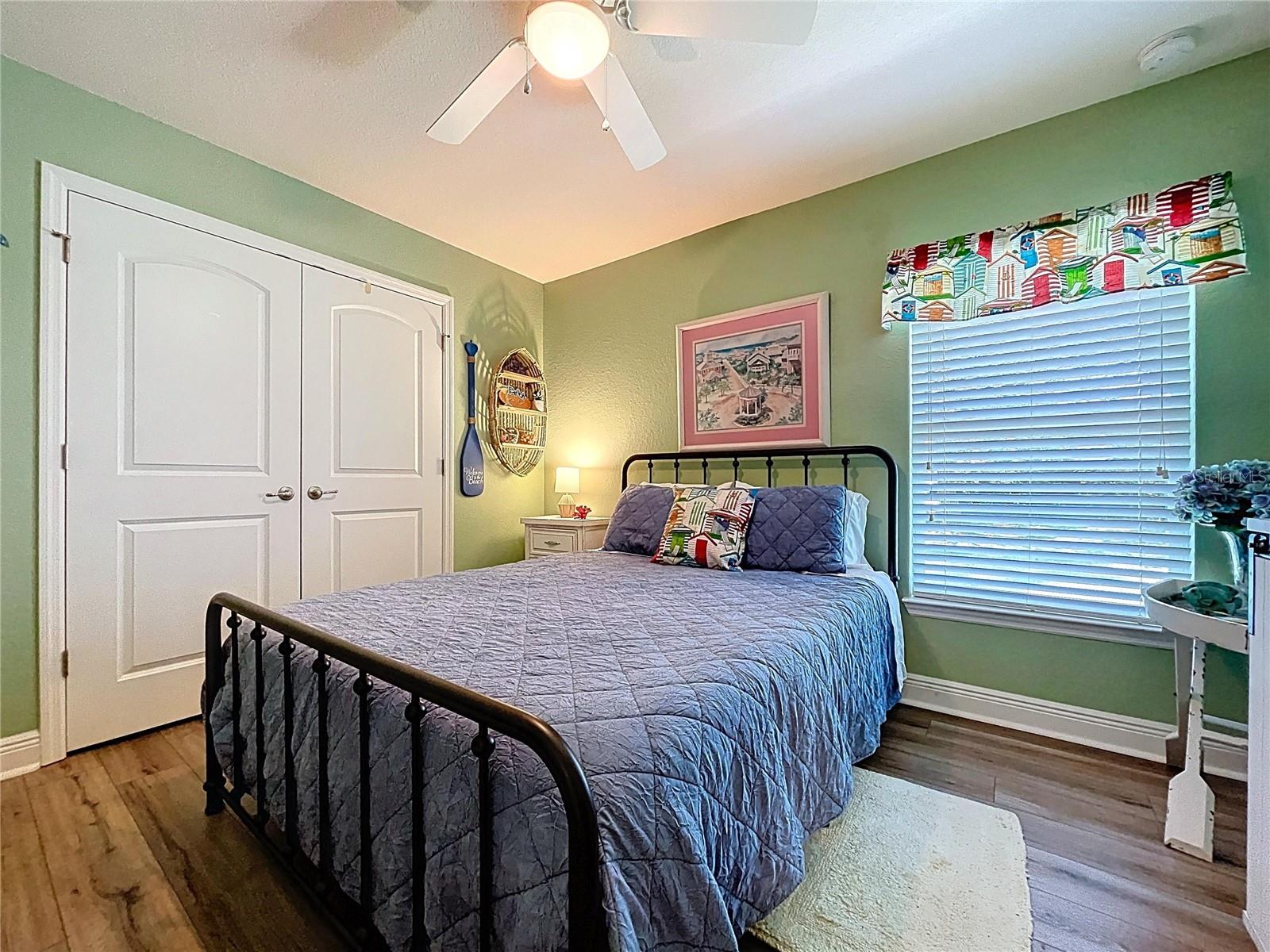 Listing photo id 20 for 9152 Bunting Road