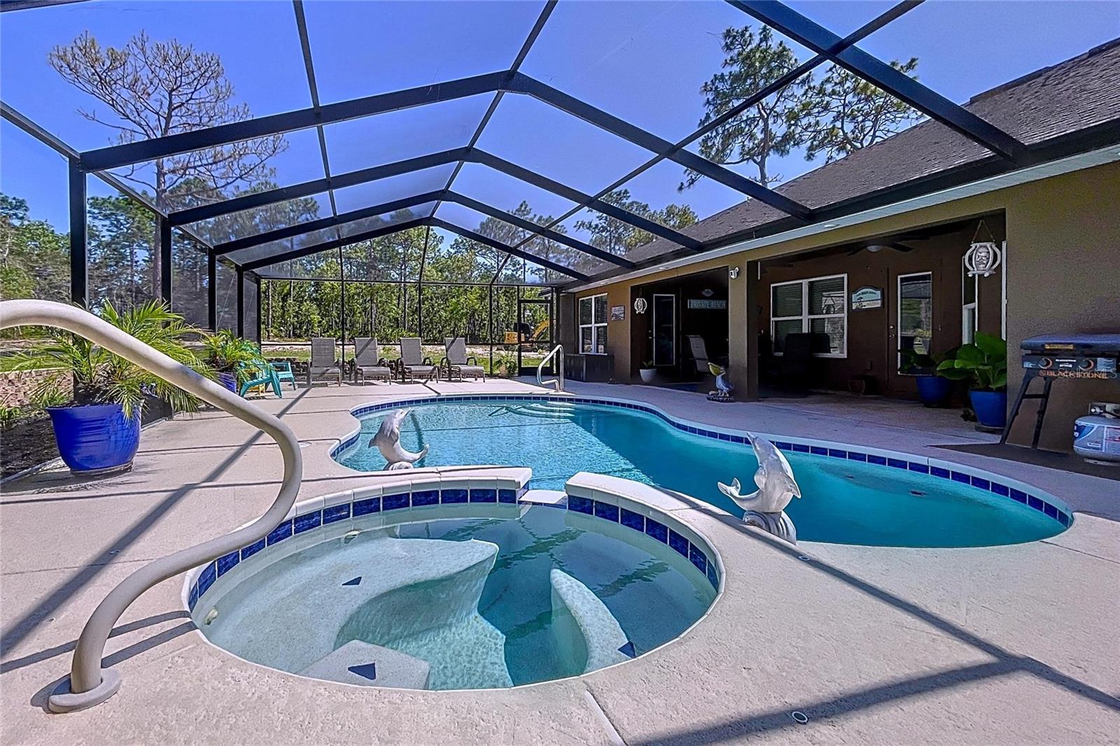 Listing photo id 41 for 9152 Bunting Road