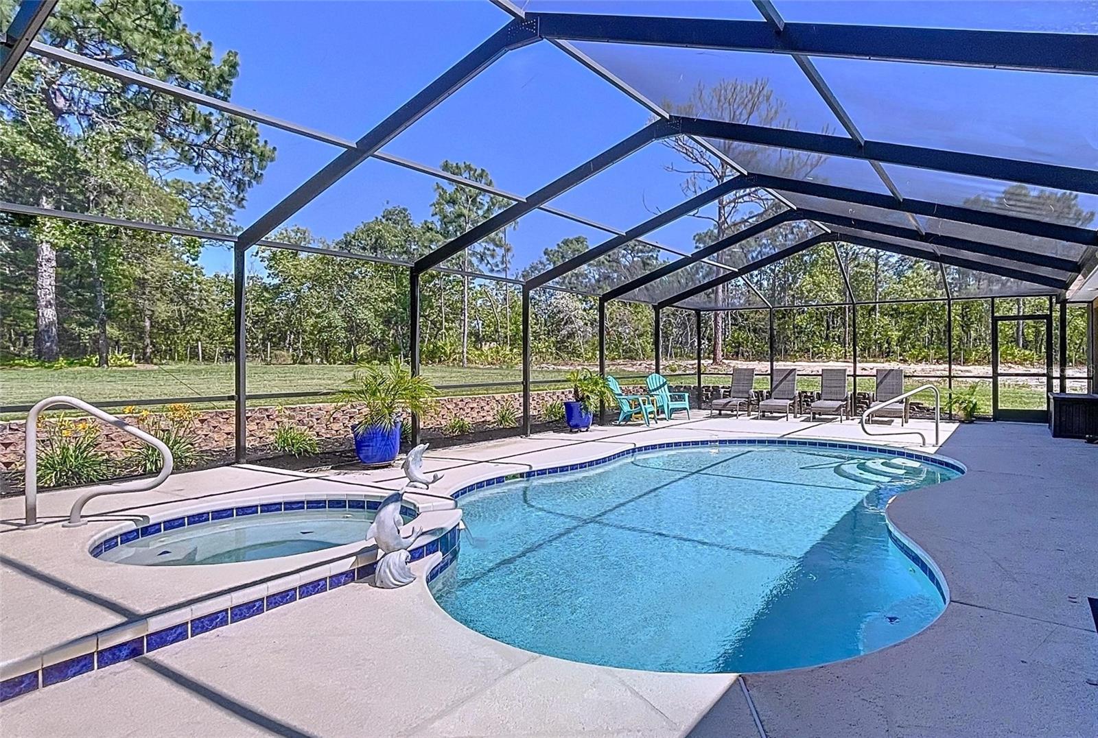 Listing photo id 42 for 9152 Bunting Road