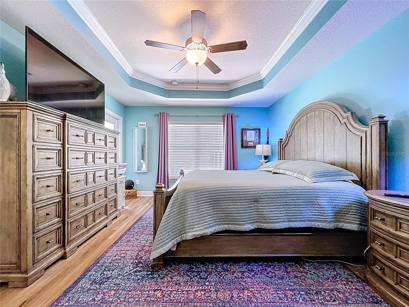 Listing photo id 6 for 9152 Bunting Road