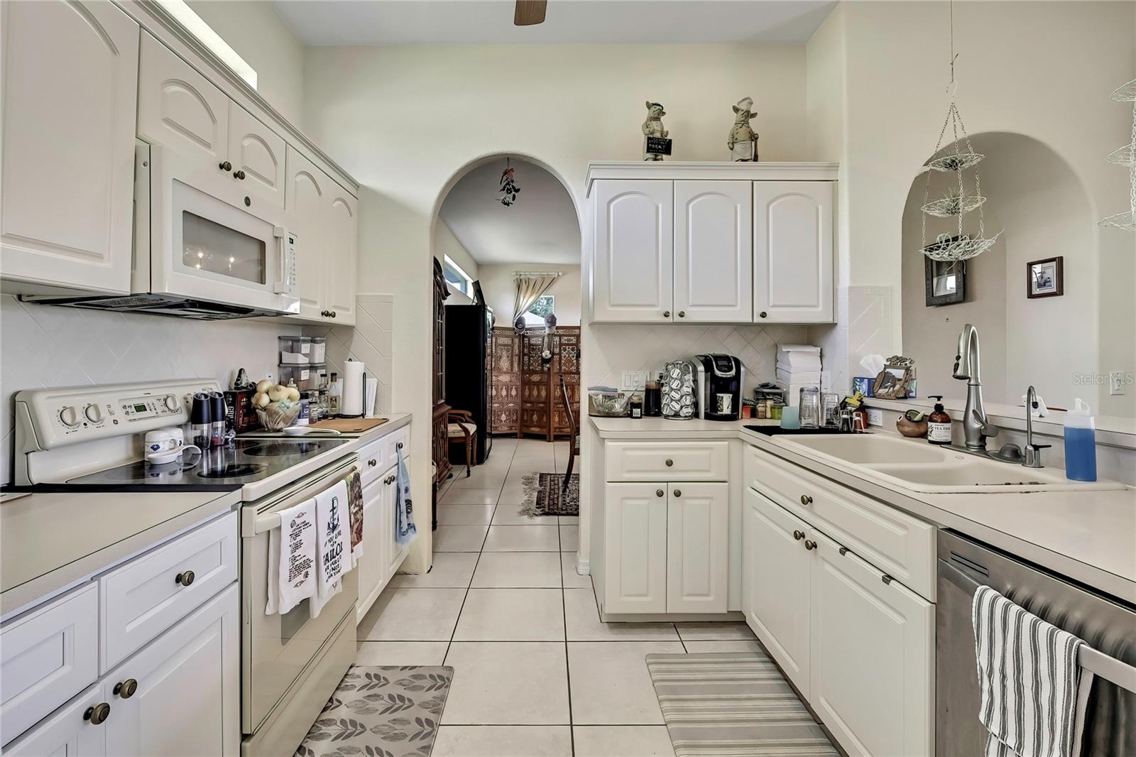 Image 26 of 36 For 10155 Duffy Circle