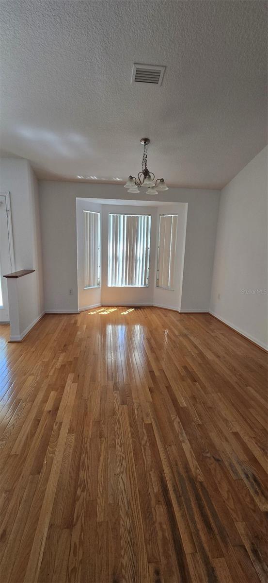 Image 5 of 22 For 4322 Dewberry Street