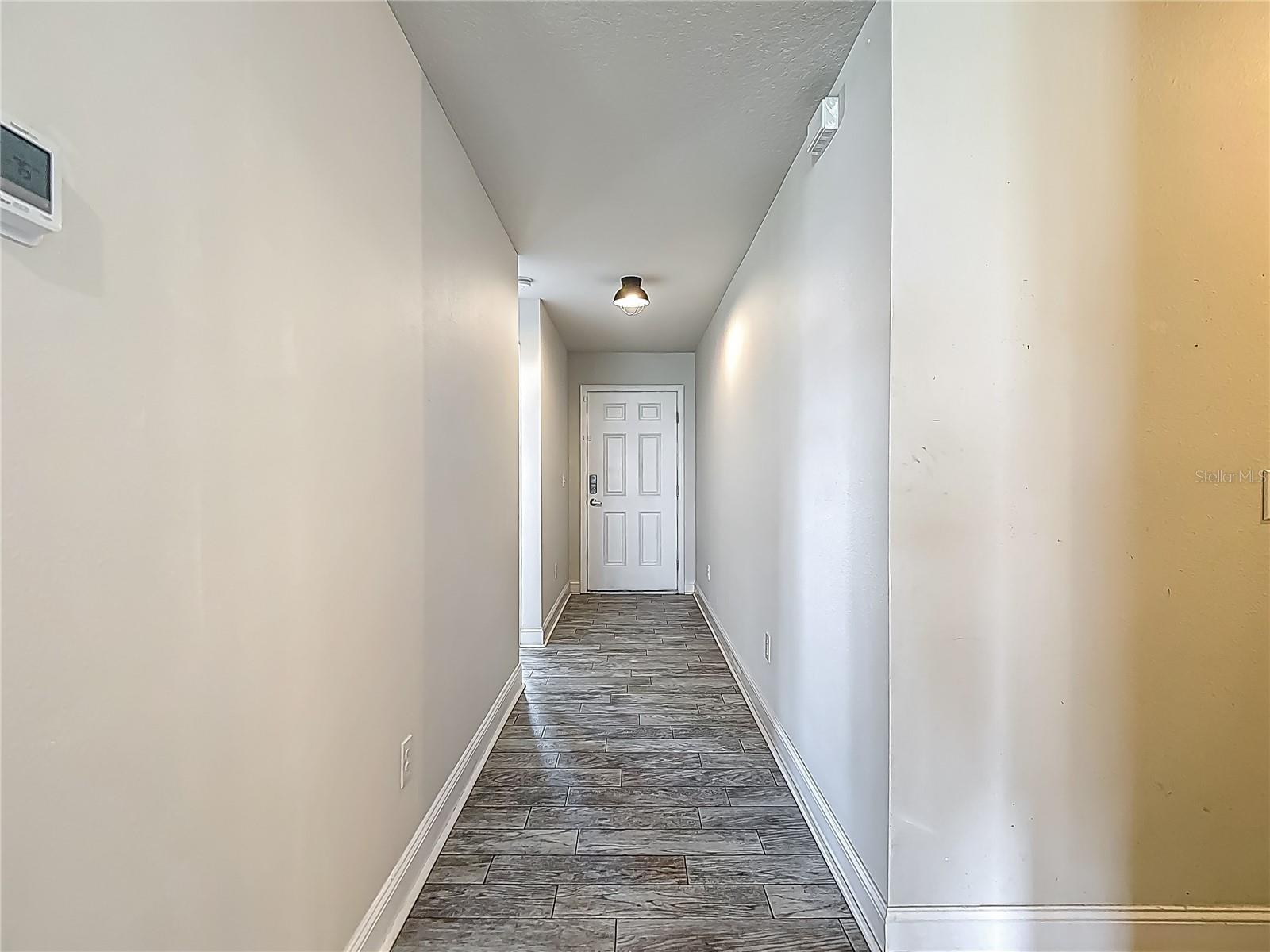 Image 10 of 53 For 277 Hampshire Avenue