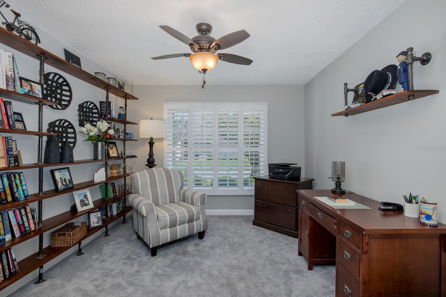 Listing photo id 25 for 1049 Larkin Road