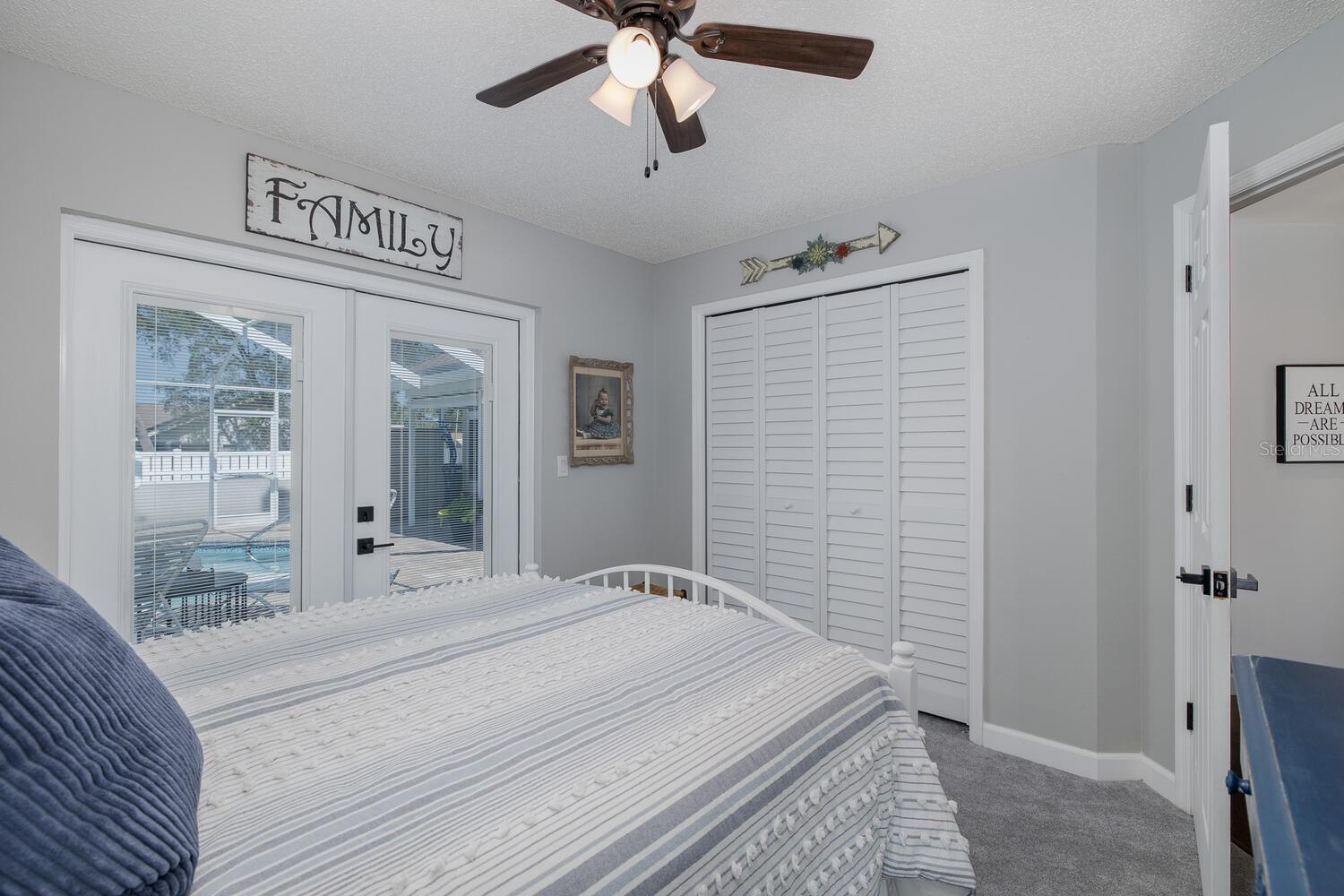 Listing photo id 40 for 1049 Larkin Road