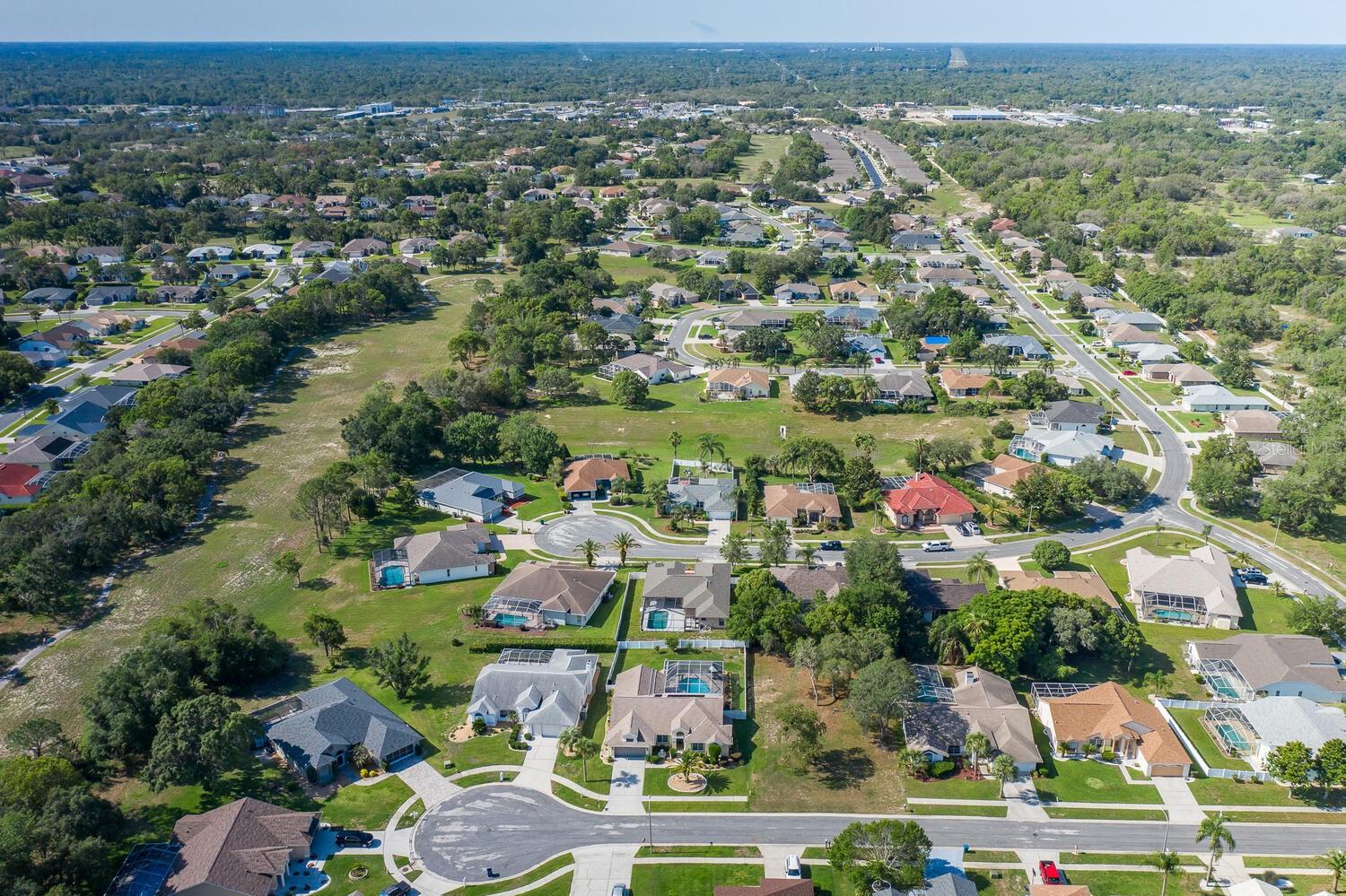 Listing photo id 57 for 1049 Larkin Road