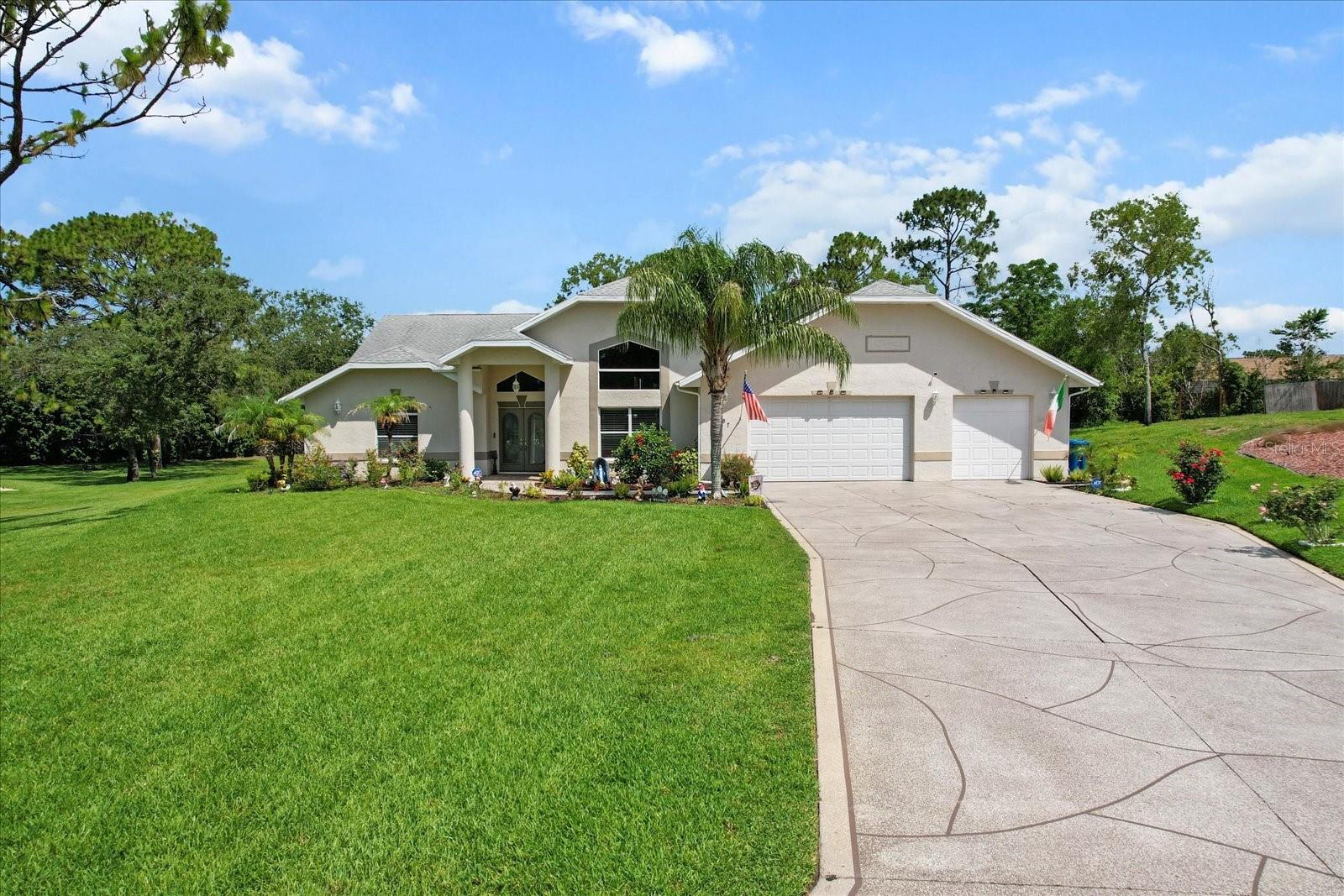 Listing photo id 44 for 487 Waterloo Court