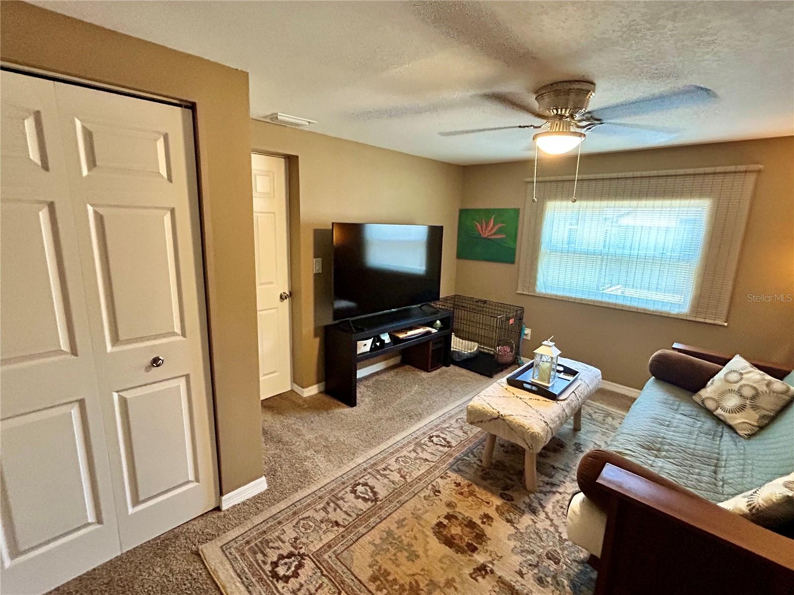 Image 17 of 45 For 7861 Raintree Drive
