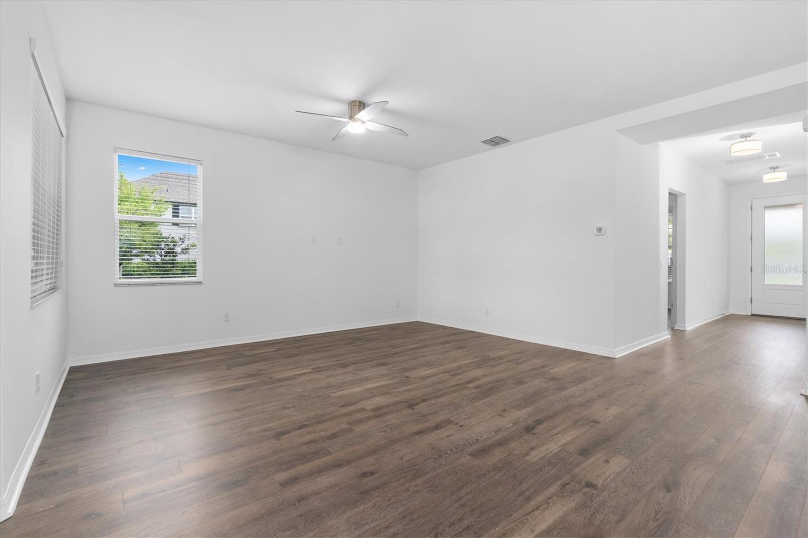 Image 8 of 51 For 3763 Villamore Lane