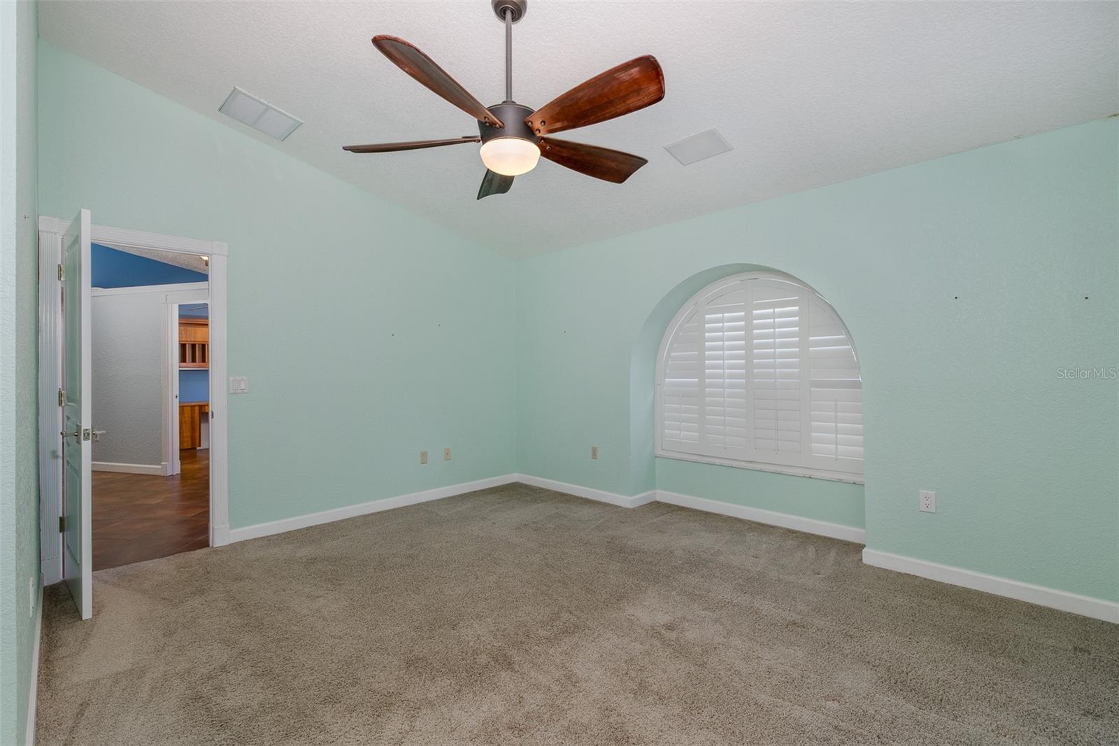 Image 18 of 53 For 3609 Montclair Drive