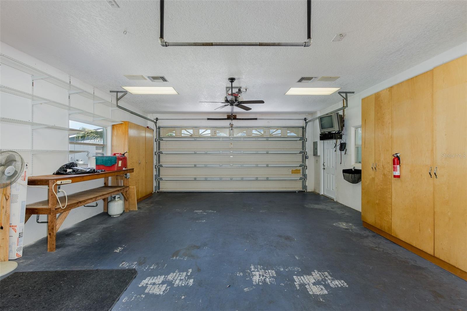 Image 33 of 53 For 3609 Montclair Drive