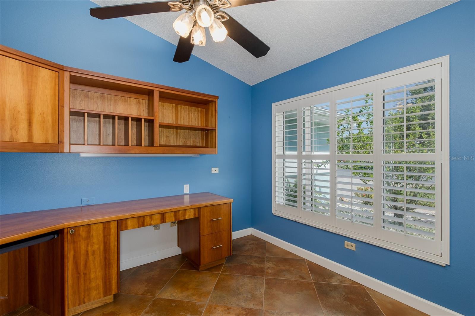 Image 8 of 53 For 3609 Montclair Drive