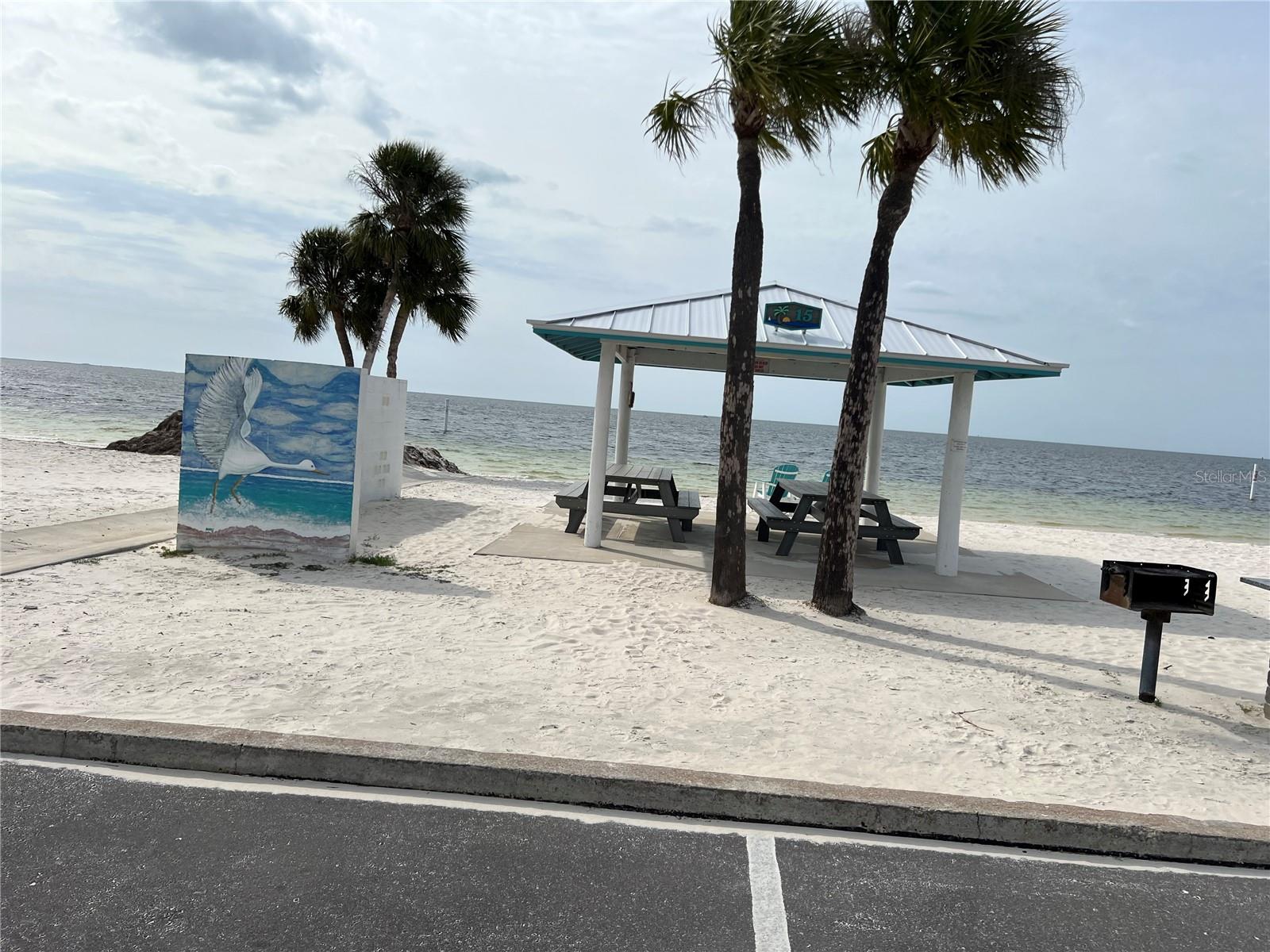 Image 11 of 19 For 4726 Marine Parkway 104