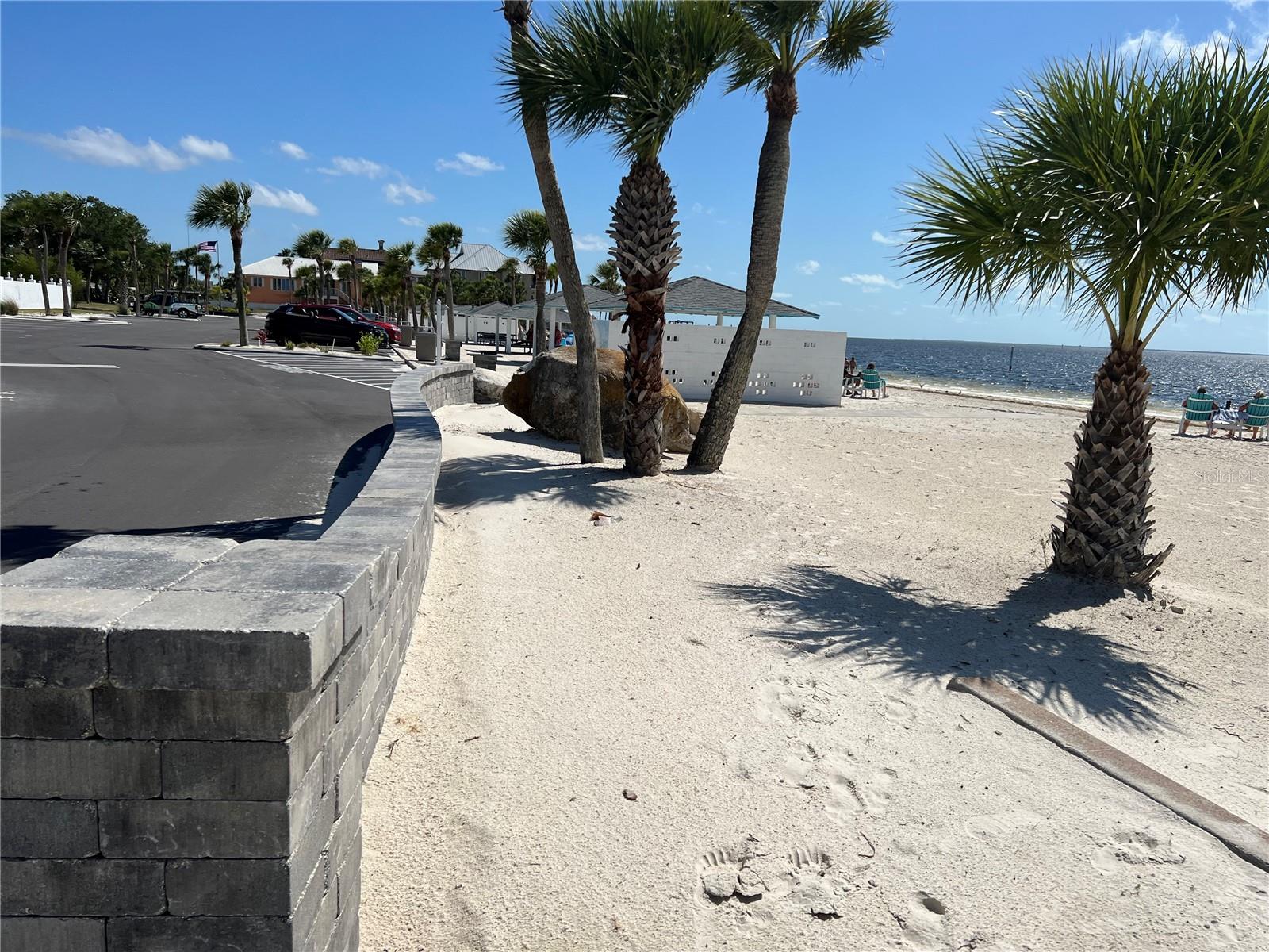 Image 8 of 19 For 4726 Marine Parkway 104