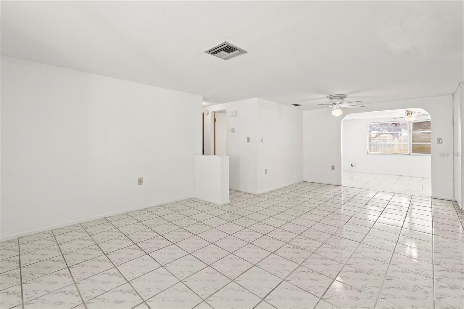 Image 7 of 31 For 7810 Chalafonte Drive