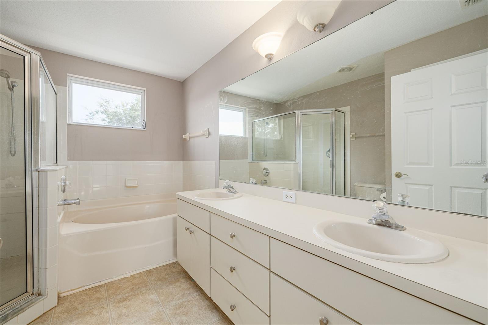 Image 12 of 19 For 8526 Hawbuck Street