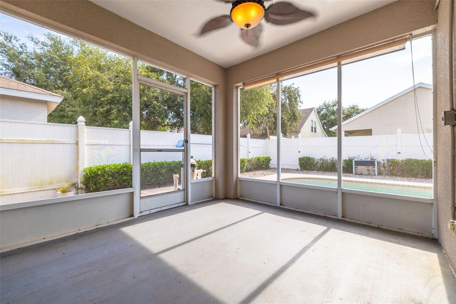 Image 17 of 19 For 8526 Hawbuck Street