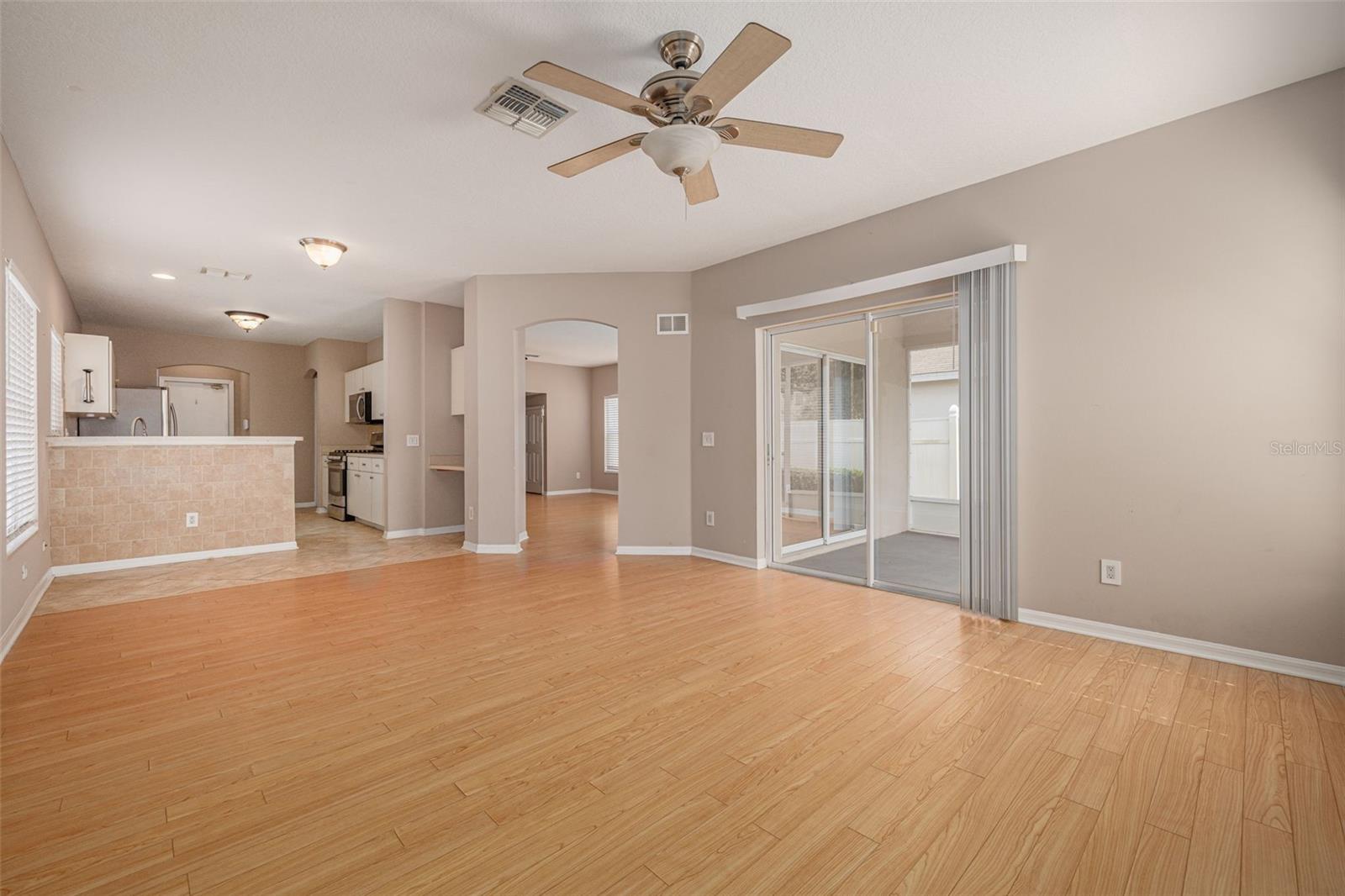 Image 3 of 19 For 8526 Hawbuck Street
