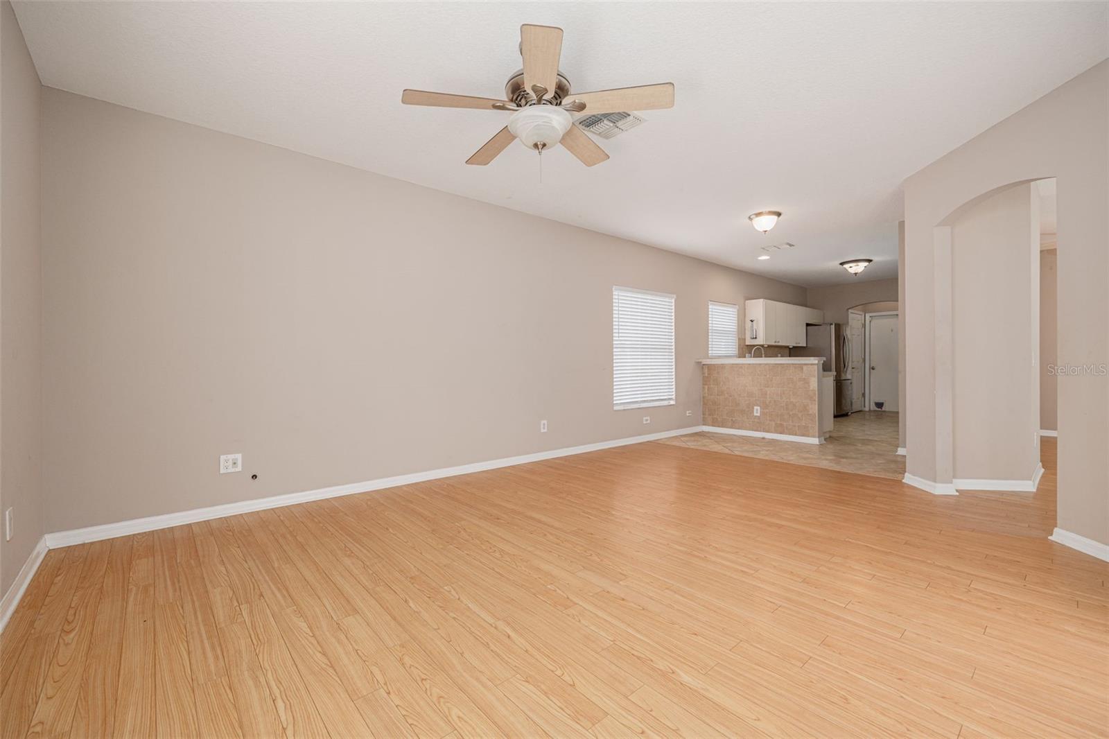Image 5 of 19 For 8526 Hawbuck Street