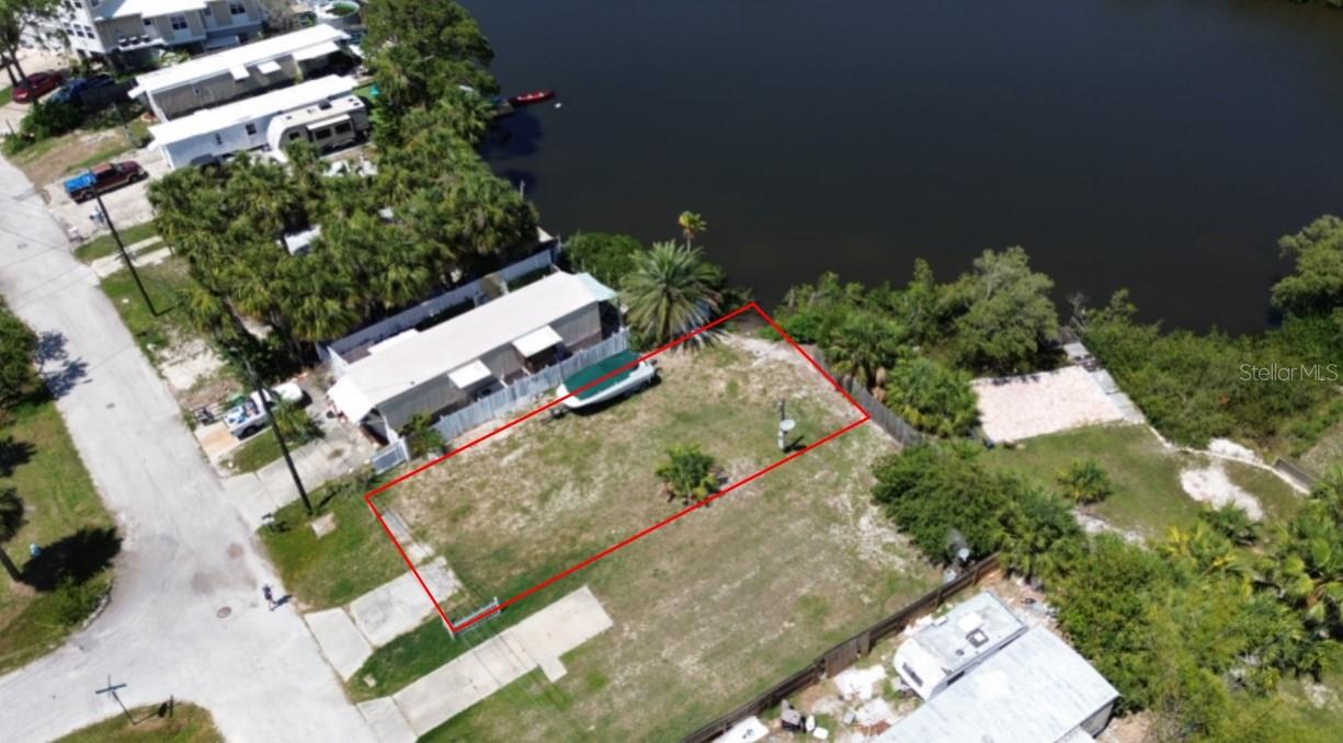 Image 6 of 10 For 6981 Edgewater Drive