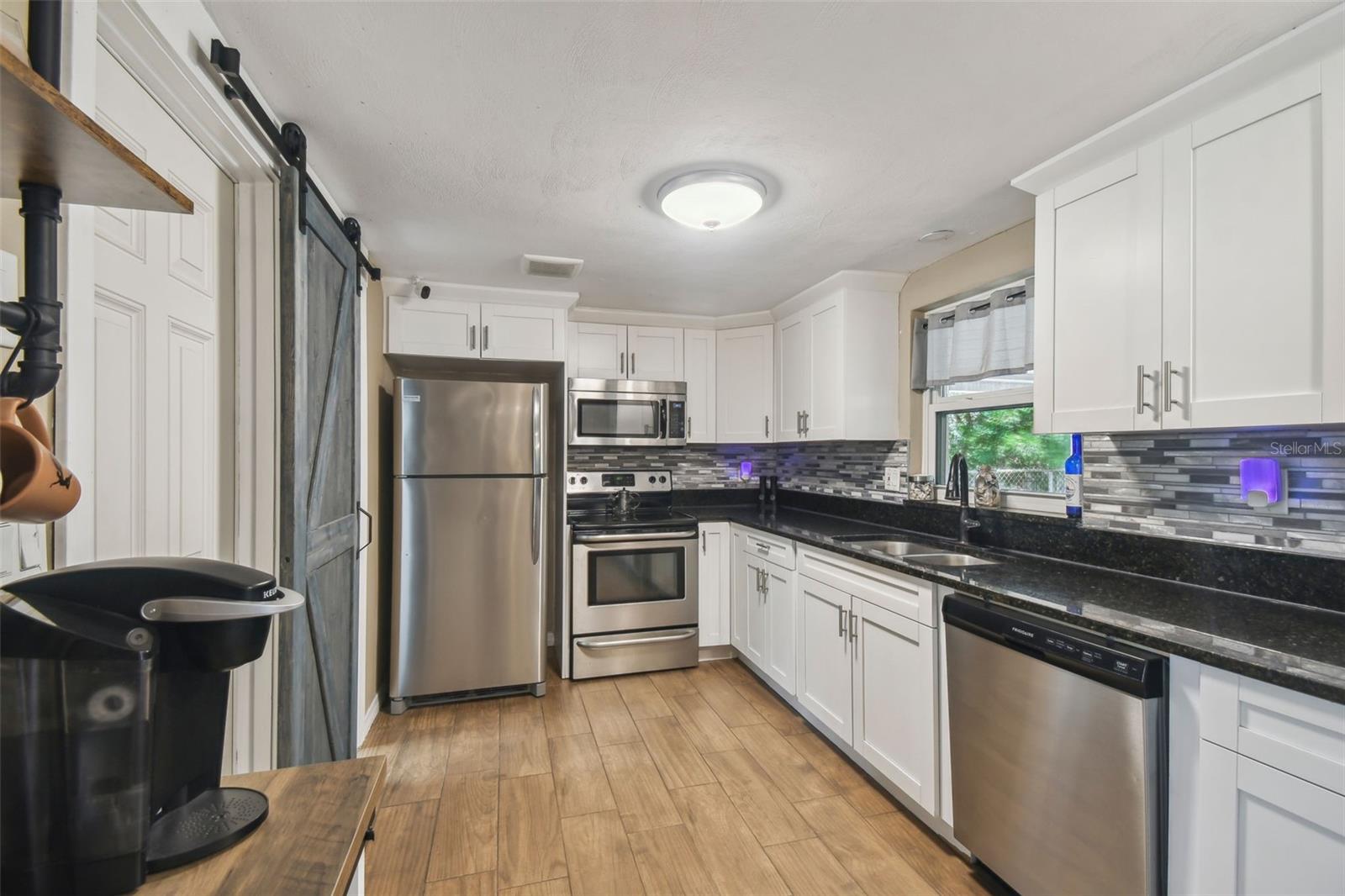 Image 8 of 17 For 7830 Ilex Drive