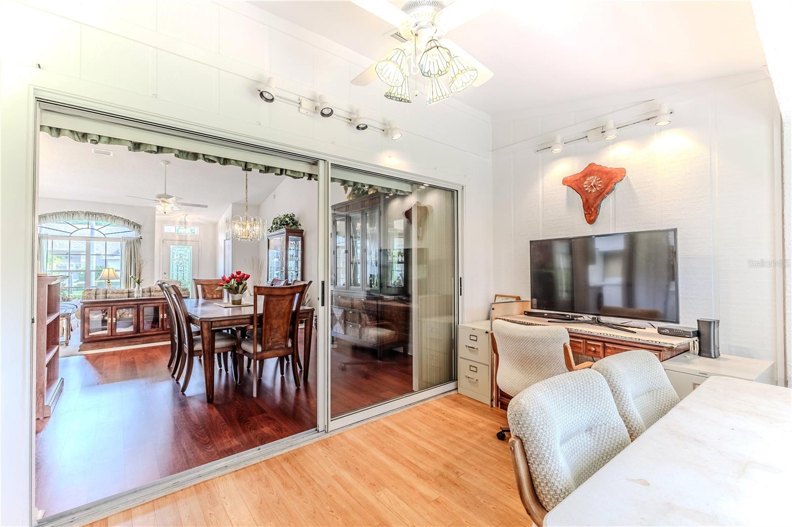 Image 18 of 59 For 7392 Willow Brook Drive