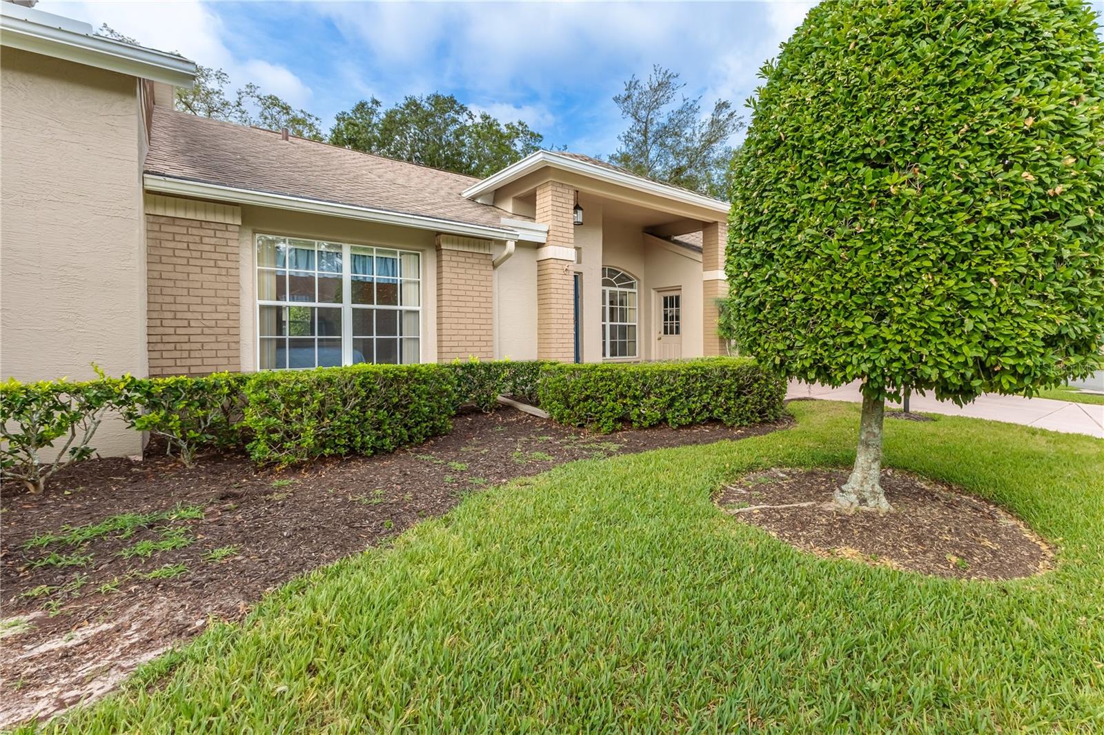 Image 3 of 59 For 7392 Willow Brook Drive