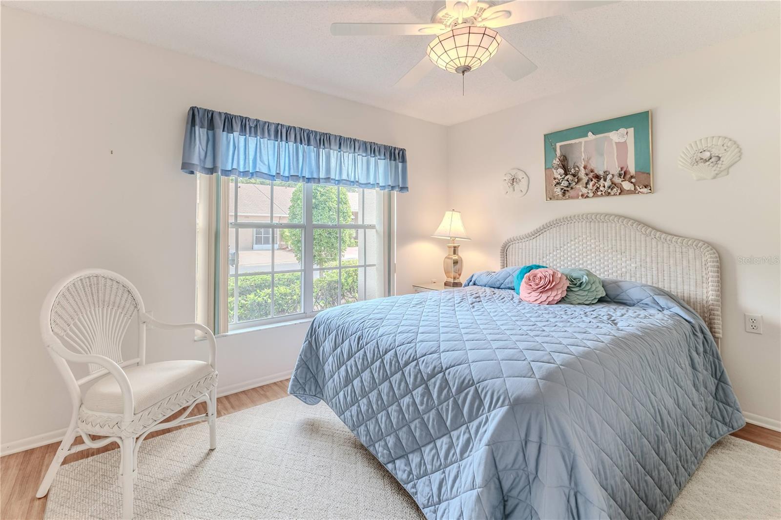 Image 33 of 59 For 7392 Willow Brook Drive