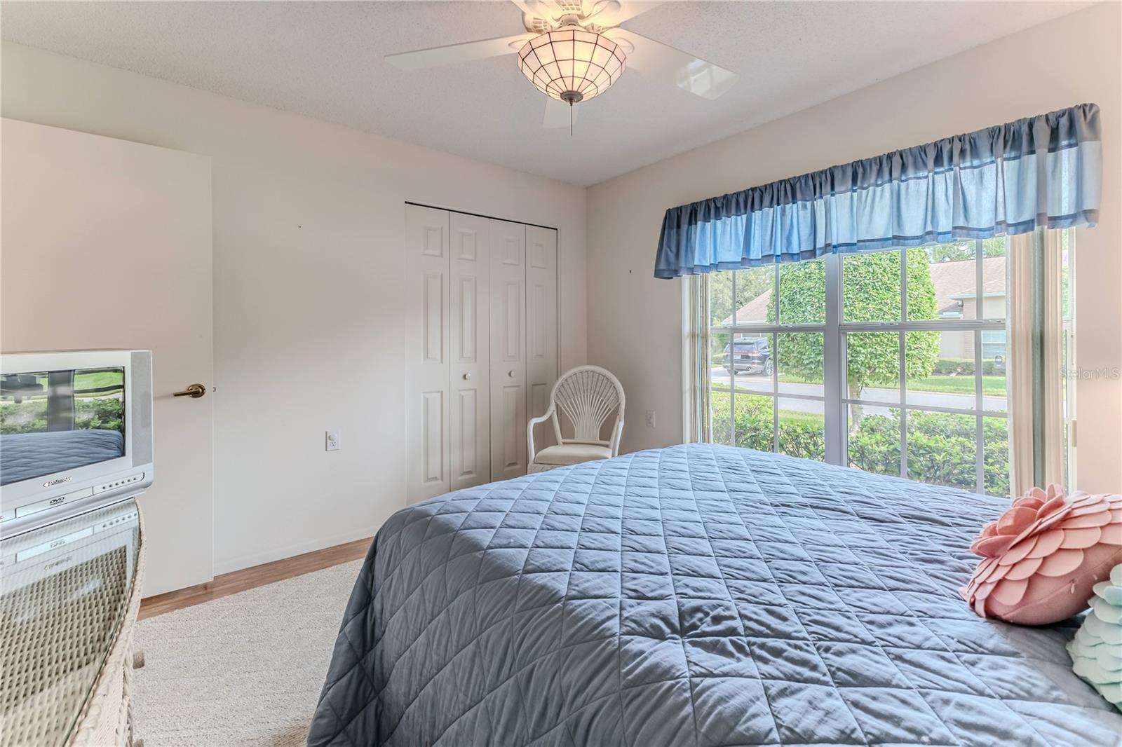 Image 34 of 59 For 7392 Willow Brook Drive