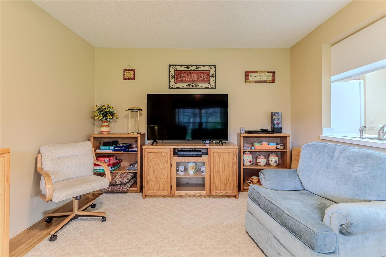 Image 40 of 59 For 7392 Willow Brook Drive