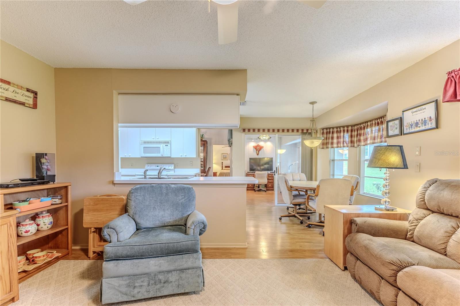 Image 41 of 59 For 7392 Willow Brook Drive